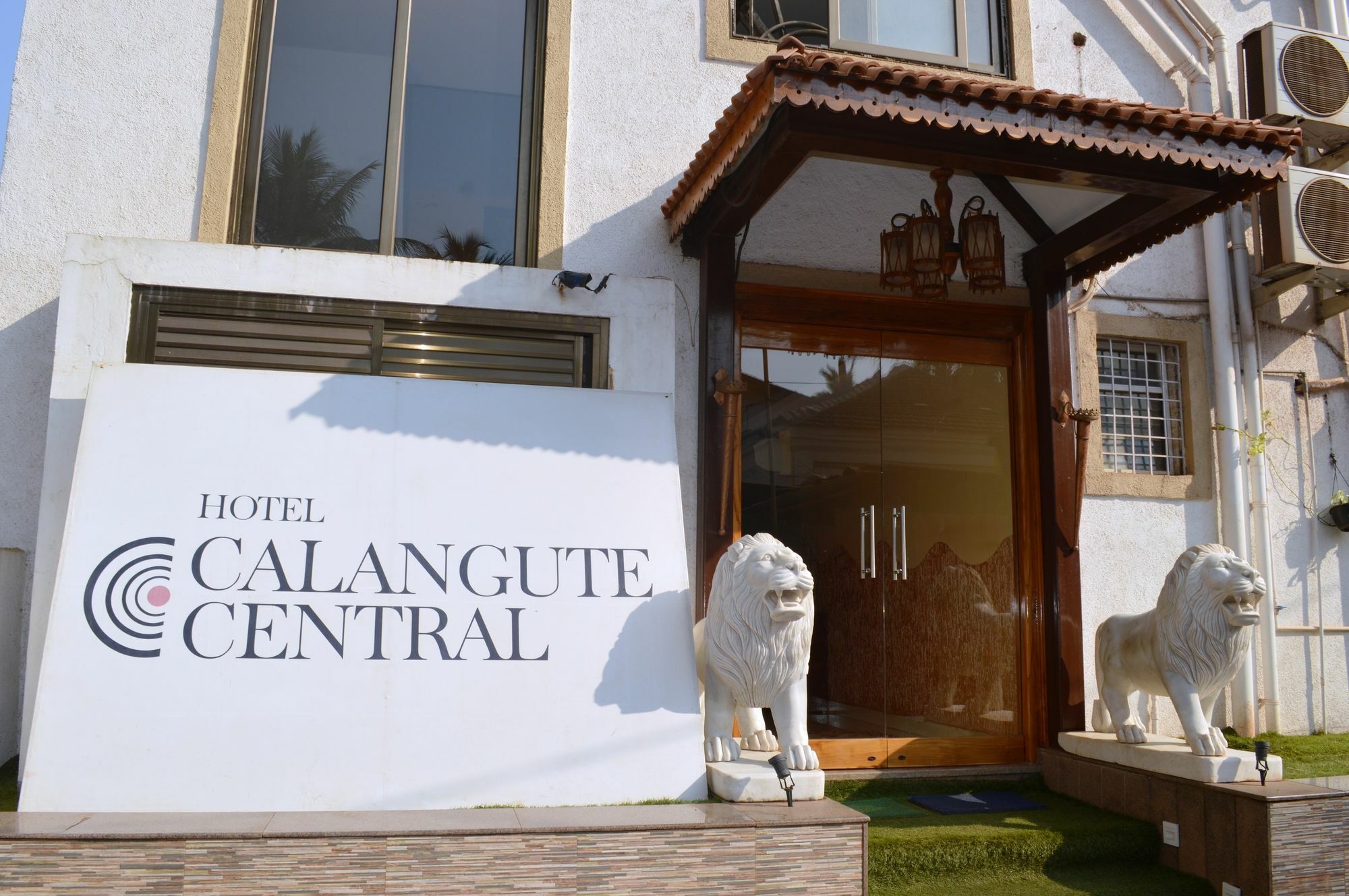 Hotel Calangute Central Exterior photo